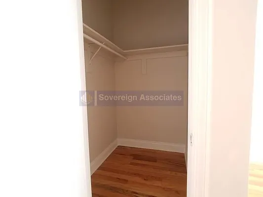 Rented by Sovereign Associates | media 9