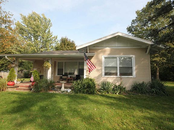 2nd image of 1412 Sunnyside Dr
