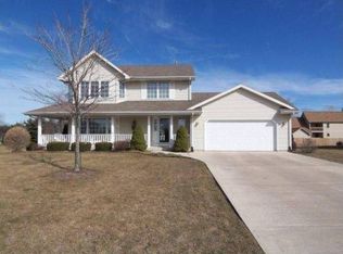 5825 Autumn Trl, Racine, WI 53402