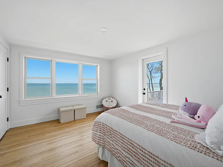 8908 Great Peconic Bay Blvd — Photo 11