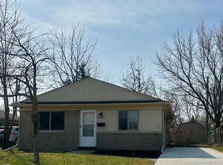 27051 Joan St, Taylor, MI 48180
