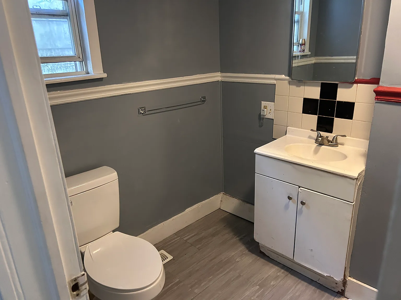 2 bed, 750 sqft, $850 — Photo 2