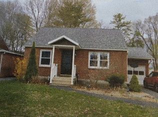 2133 Robinwood Avenue, Schenectady, NY 12306