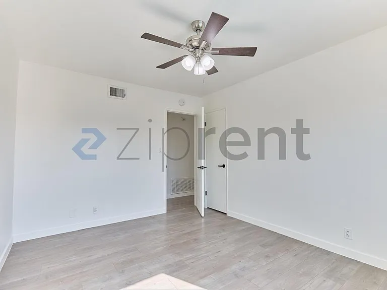 1410 Central Ave — Photo 14