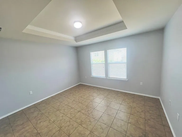 5813 Knoll Pines Pass — Photo 12
