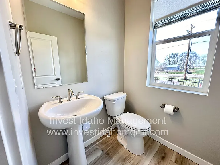 385 N Stone Canyon Ln — Photo 13