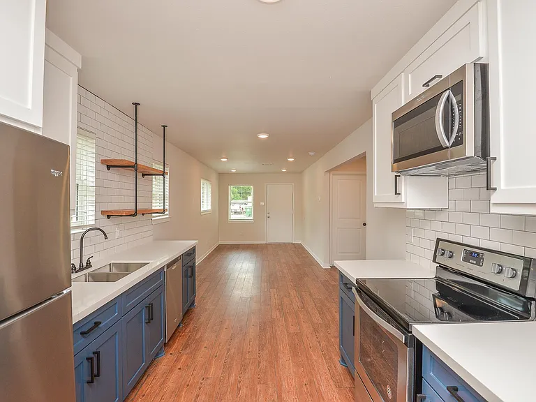 2501 McKee St — Photo 22