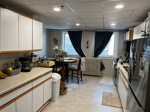 5th image of 2231 W 3rd St APT 2
