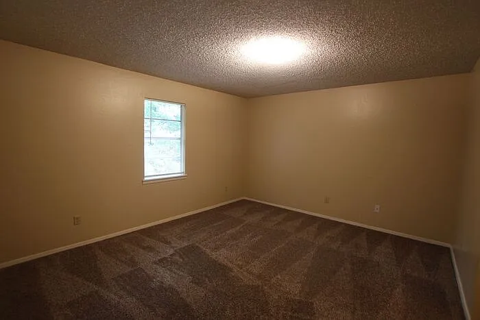 4508 Edinburgh Dr — Photo 20