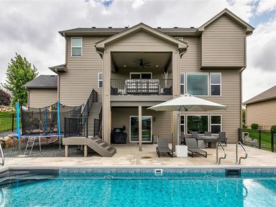 4730 152nd St, Urbandale, IA, 50323