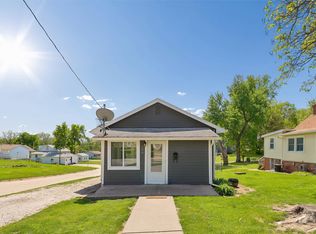 200 Fulton Dr, Des Moines, IA 50315