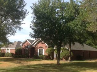 100 Oak Run Cir, Crawford, TX 76638