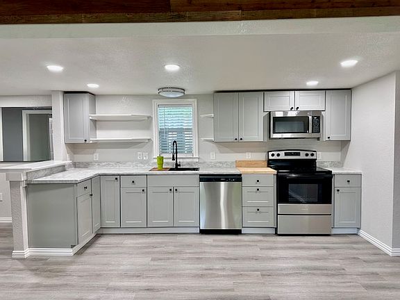 Modern kitchen