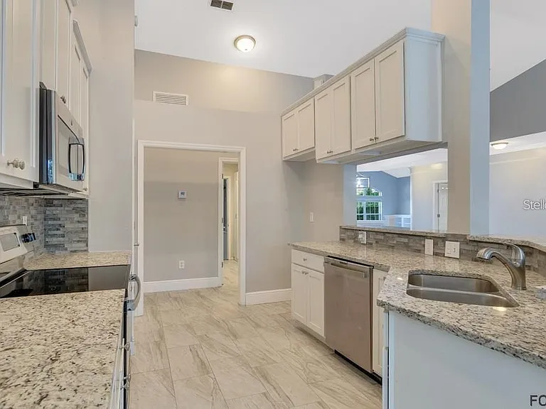 7 Shinnecock Ct — Photo 17