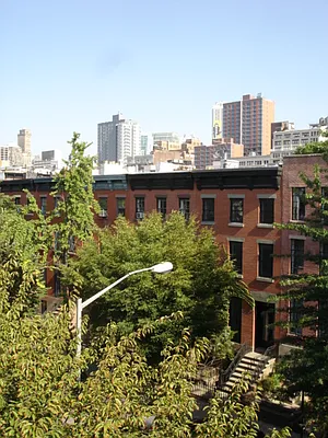 Rented by Meridian Properties | media 15