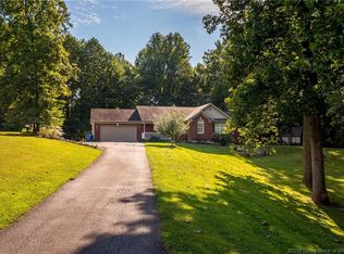 1497 Cedar Ln NW, Corydon, IN 47112