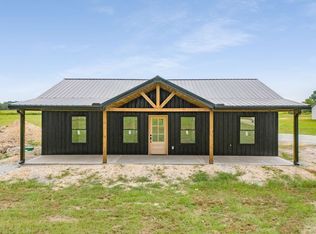 154 N Old Military Rd, Summertown, TN 38483