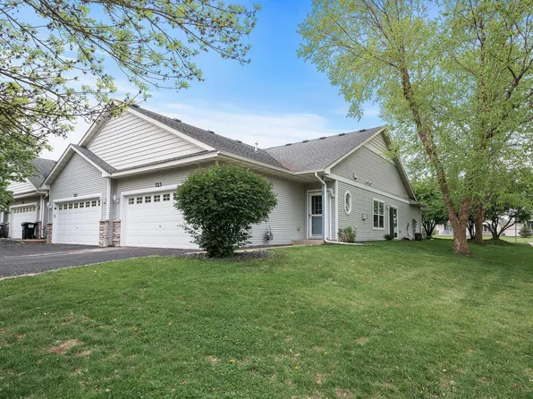 723 Park Brook Rd NW, Isanti, MN 55040