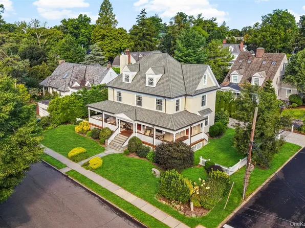 26 Linden Avenue, Larchmont, NY 10538