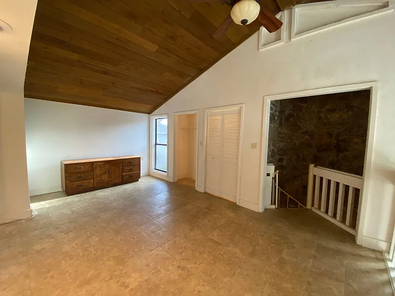 2010 Corner Lake Dr #1 — Photo 10