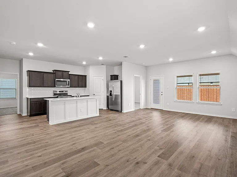 13173 Enclave Pkwy — Photo 17
