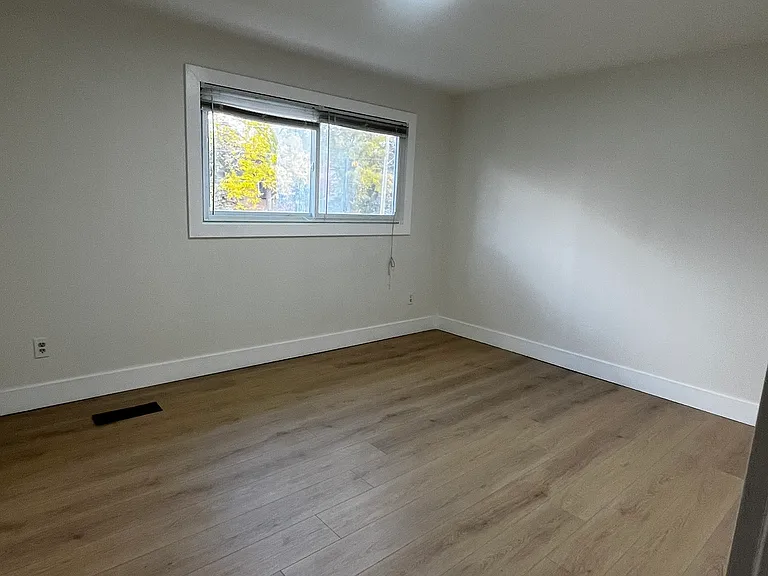 371 Blake St #C — Photo 9
