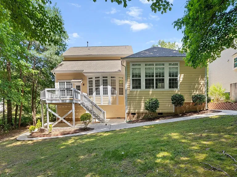 111 Sir Walker Ln — Photo 35