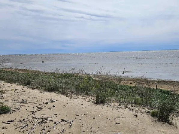 M 35 Hwy, Stephenson, MI 49887