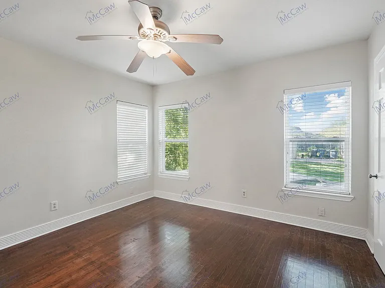 4710 Wateka Dr — Photo 12