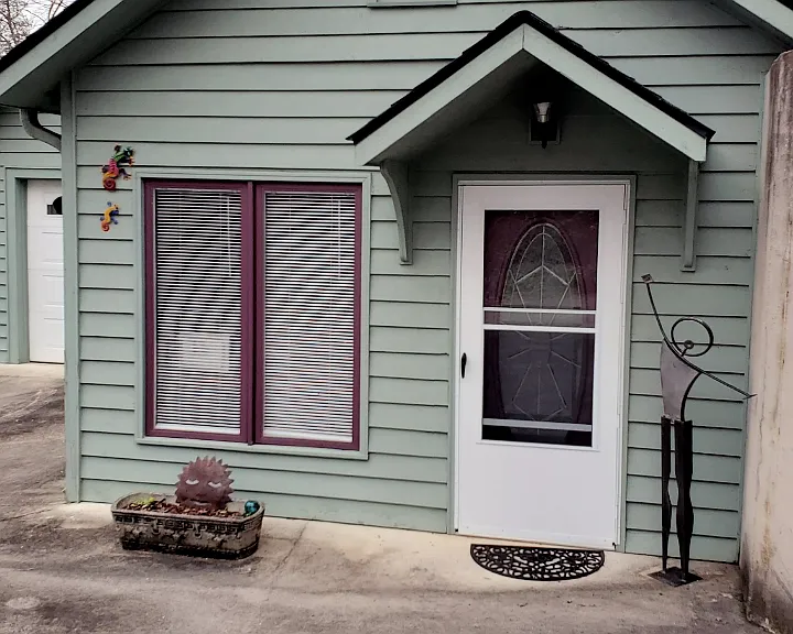 Entrance to the one bedroom