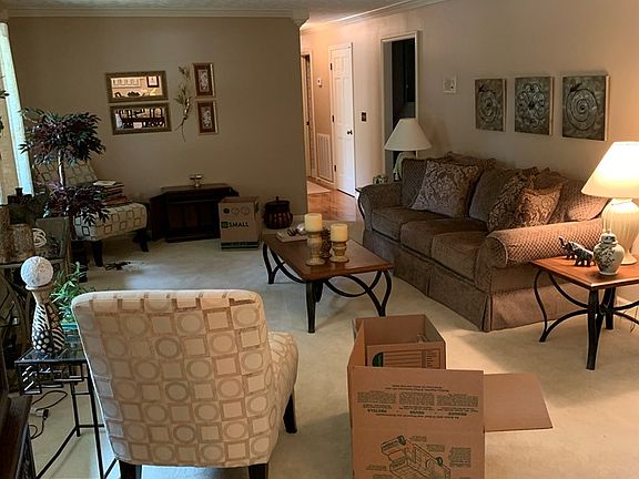 3rd image of 1738 Ledean Dr
