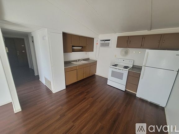 4th image of 217 Avon St #217