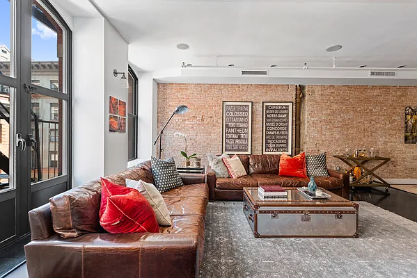 Sold by Douglas Elliman | media 4