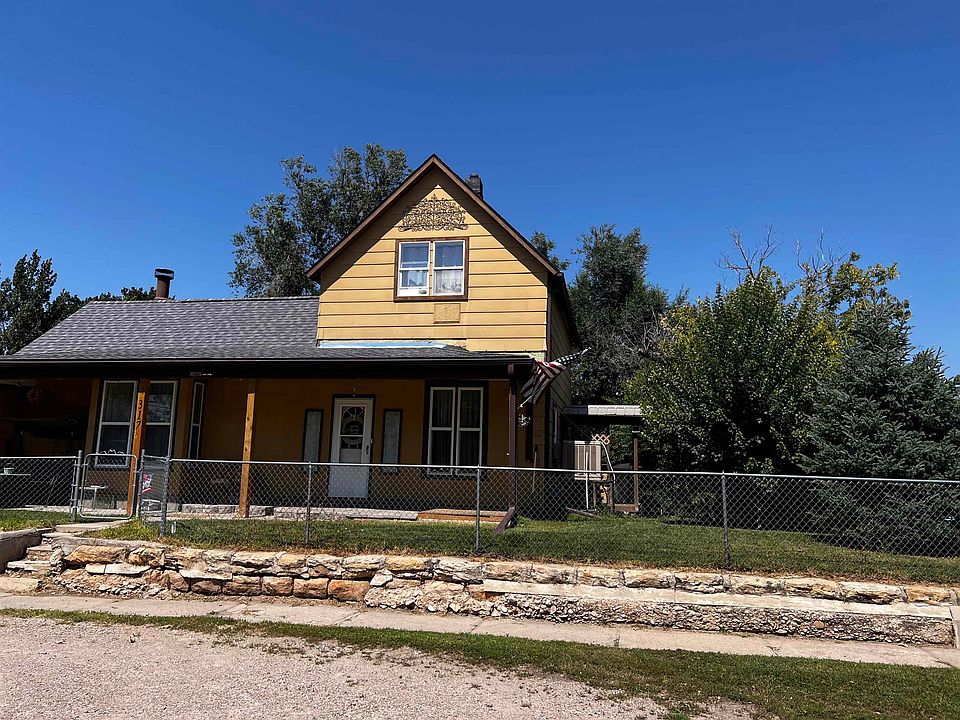 317 Faulk St, Belle Fourche, SD 57717 MLS 77472 Zillow