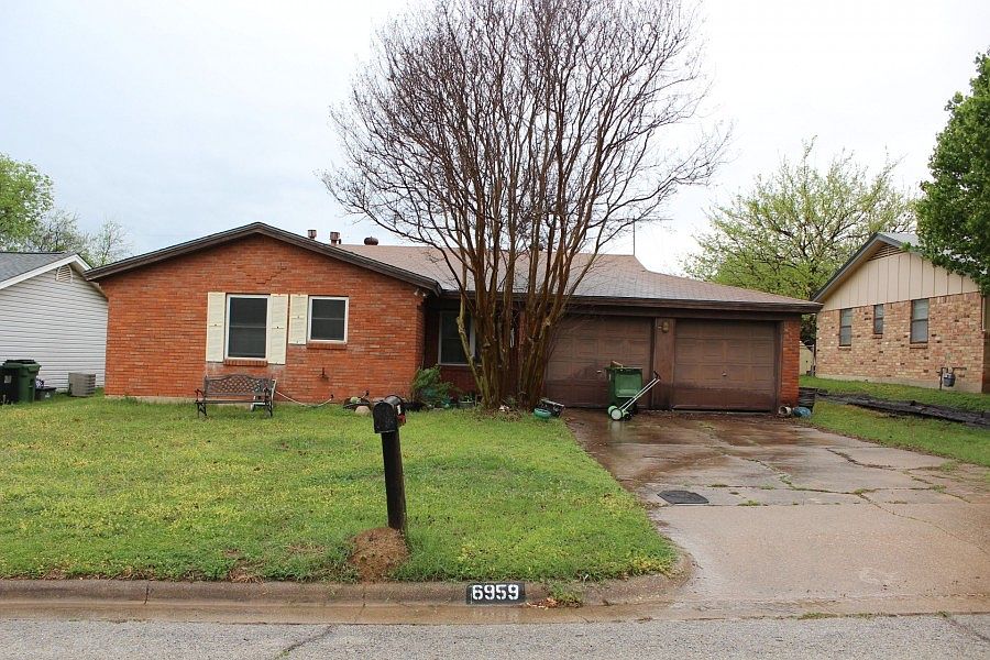 1st image of 6959 Crabtree Ln