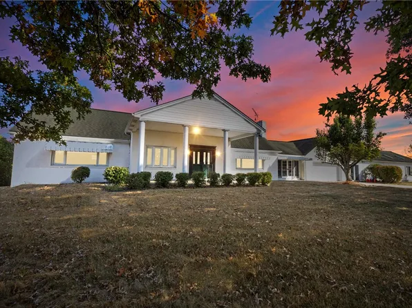 194 Pheasant Rd, Hollsopple, PA 15935