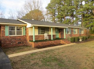 127 Carter Ln, Huntingdon, TN 38344