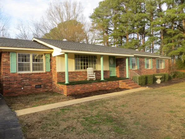 127 Carter Ln, Huntingdon, TN 38344