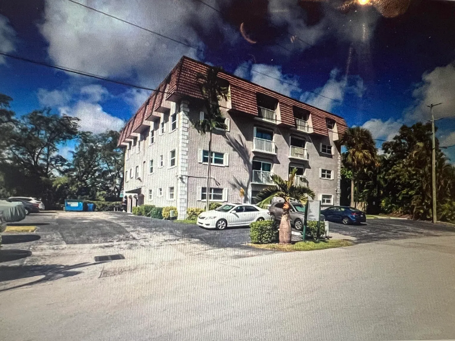 Riviera Park Condominium — Photo 1