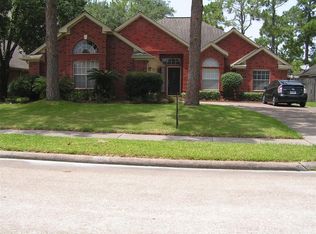 1111 Valley Acres Rd, Houston, TX 77062