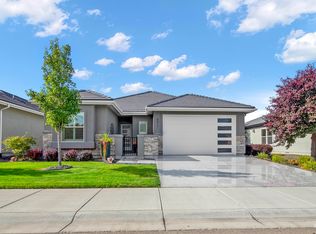 6611 N Crantini Way, Meridian, ID 83646