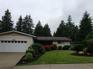 327 Lakeview Rd, Lynnwood, WA 98087