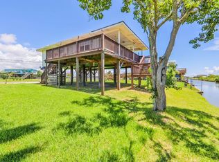 6933 W Holiday St, Hitchcock, TX 77563