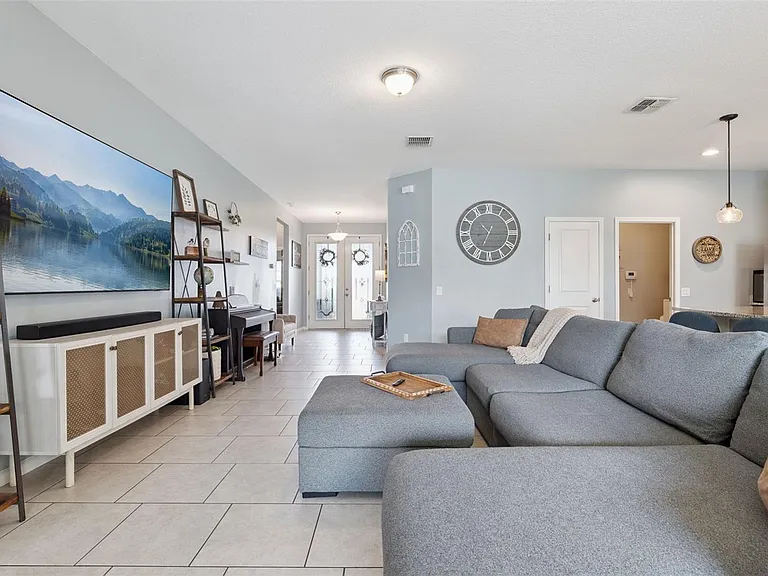 1725 Reflection Ln — Photo 4
