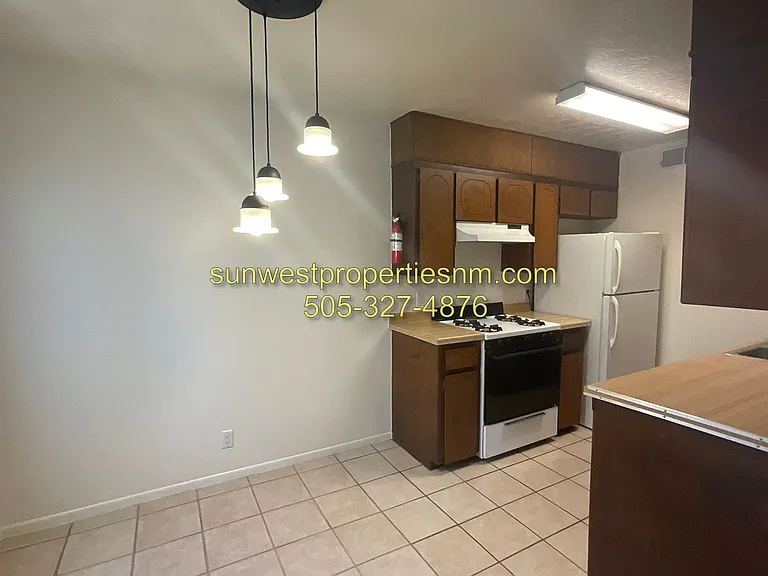 835 State Highway 516 — Photo 4