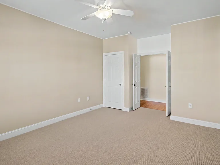 1925 Tara Ct #204 — Photo 32