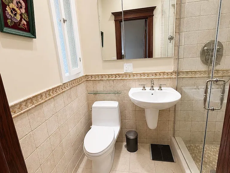 236 E 5th St #PARLOR — Photo 10