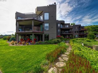 5620 SW Riverside Ln APT 2, Portland, OR 97239