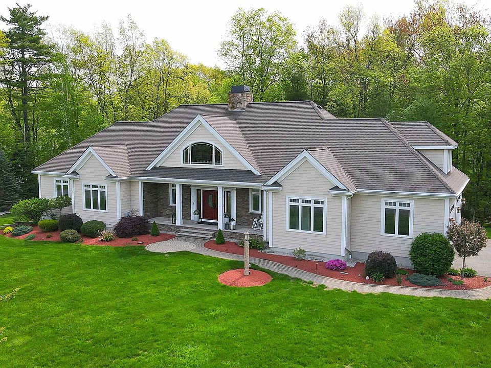 1st image of 18 Winslow Drive