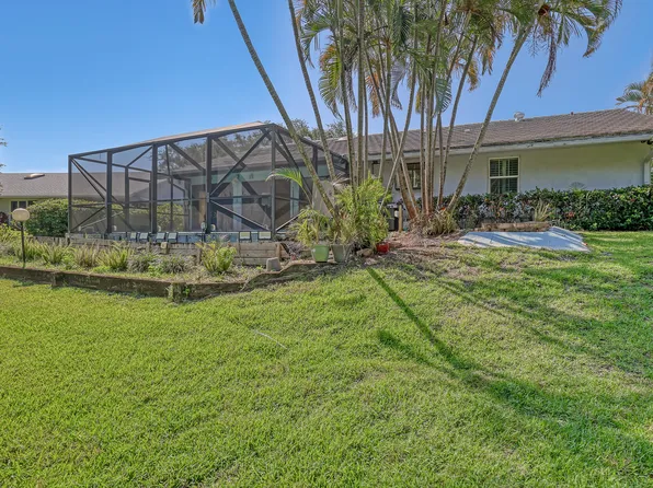 5010 SE Hanson Circle, Stuart, FL 34997